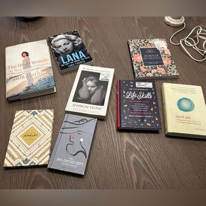 Fashion, lifestyle and biography books